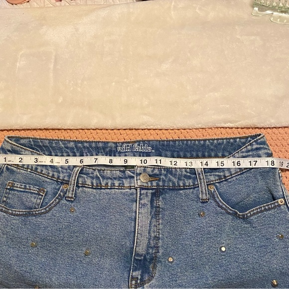 Wild Fable Women’s Mini Denim Skirt Studded size 18 - Picture 6 of 6